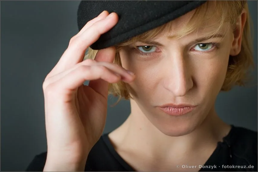 Schauspielerin Aline Straskowiak – Fotografie von Oliver Donzyk, Fotokreuz Berlin