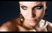 Model Manon