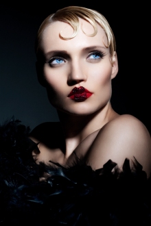 Model Manon