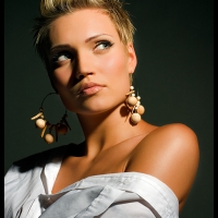 Model Manon